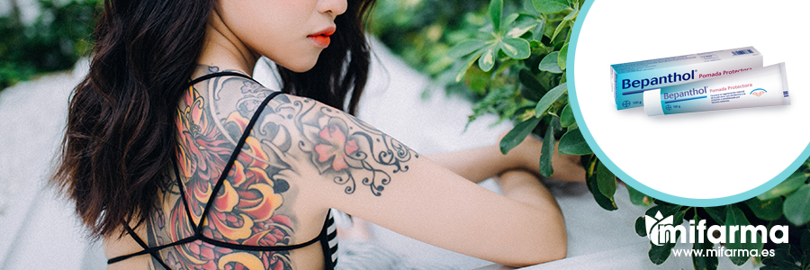 Bepanthol crema para cuidar la piel irritada por un tatuaje