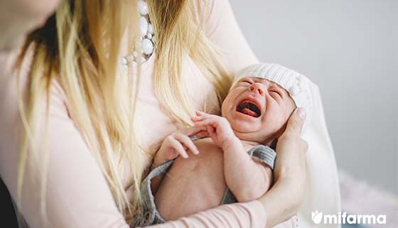 Bebés com refluxo. Mifarma
